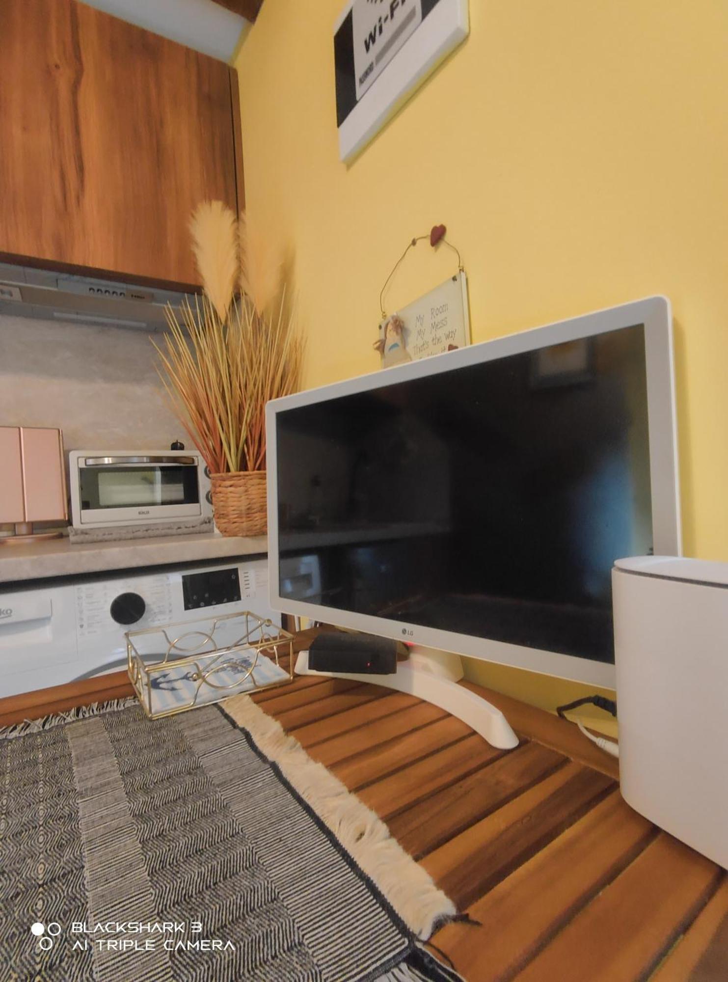 Appartamento Tiny House In The Center Of *